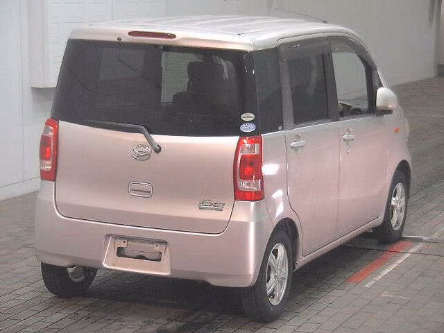 DAIHATSU TANTO EXE