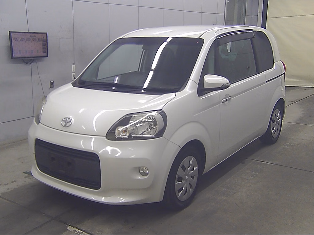 TOYOTA PORTE