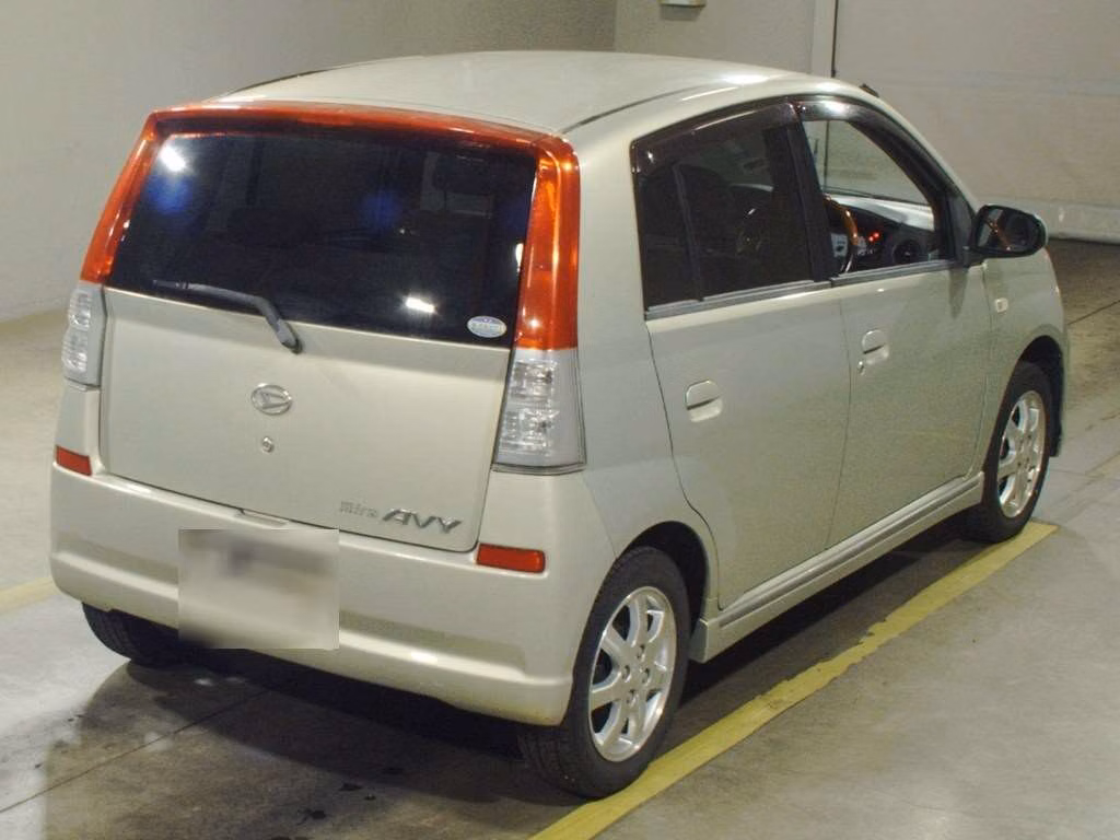 DAIHATSU MIRA AVY