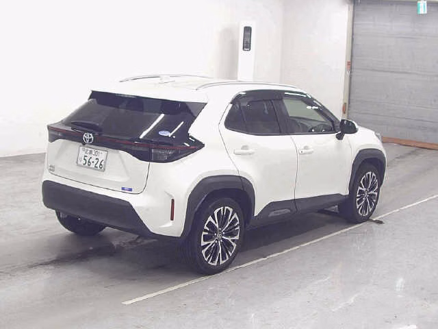 TOYOTA YARIS CROSS