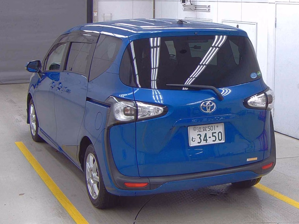 TOYOTA SIENTA
