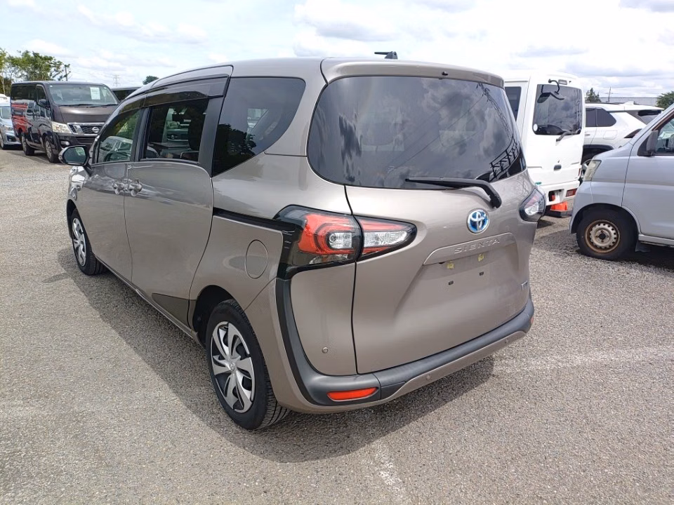 TOYOTA SIENTA