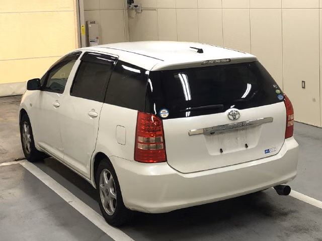 TOYOTA WISH