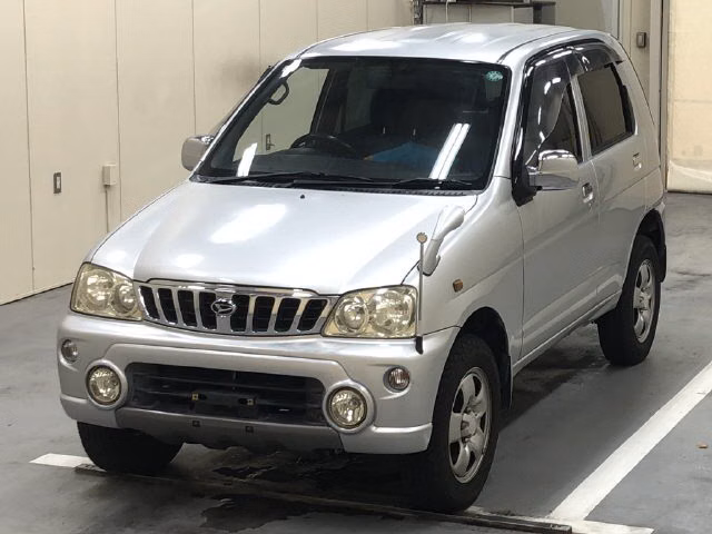 DAIHATSU TERIOS KID