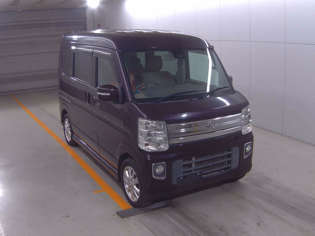 NISSAN NV100 CLIPPER