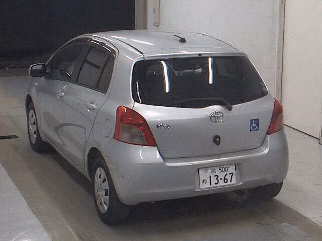 TOYOTA VITZ