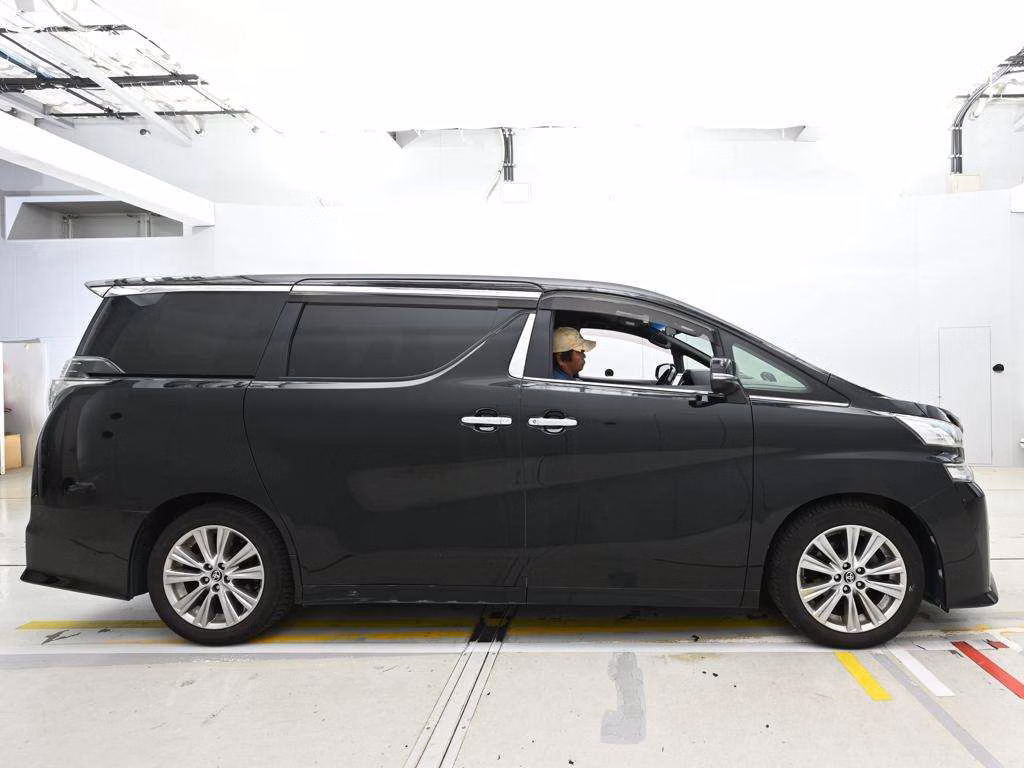 TOYOTA VELLFIRE
