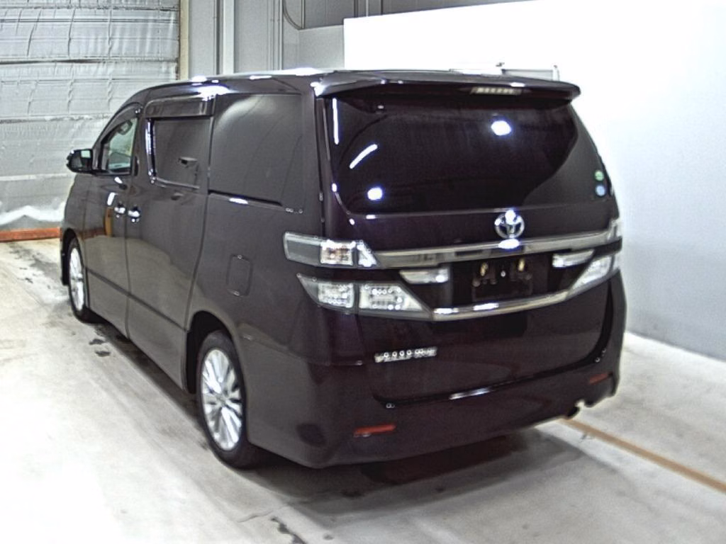 TOYOTA VELLFIRE