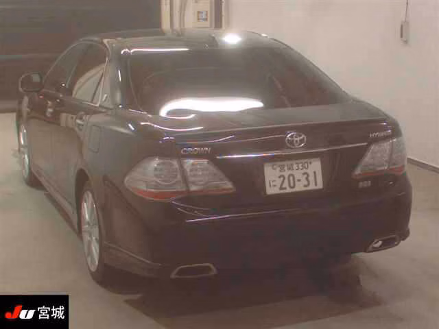 TOYOTA CROWN