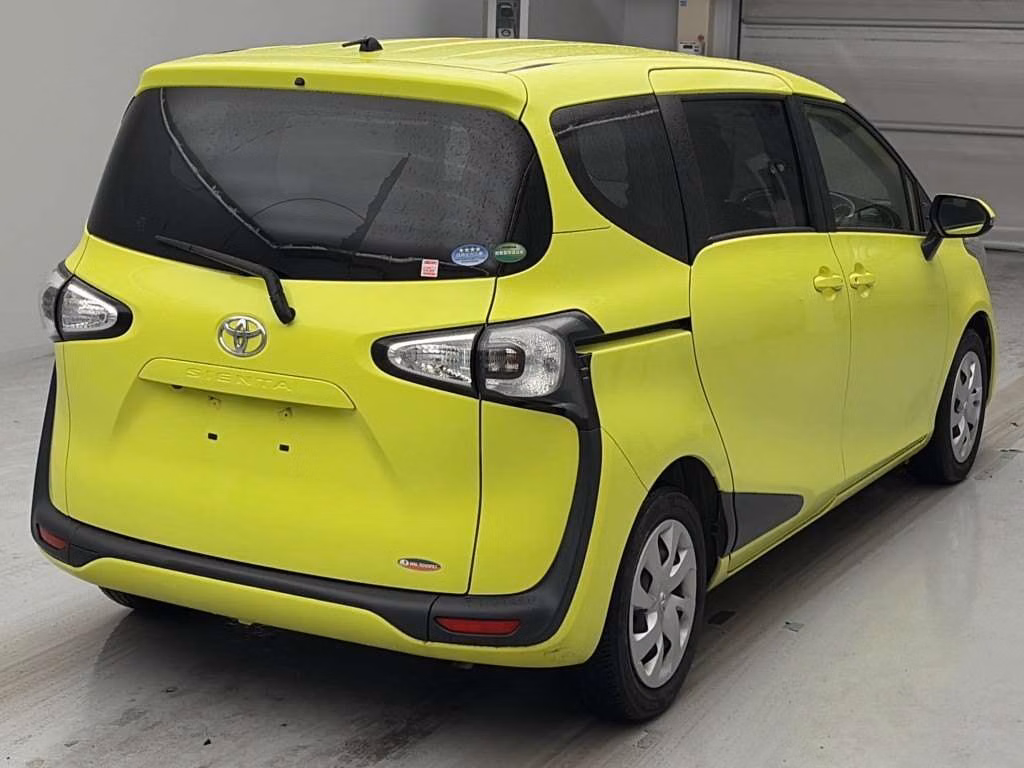 TOYOTA SIENTA