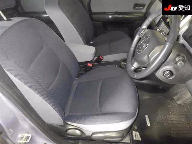 MAZDA VERISA