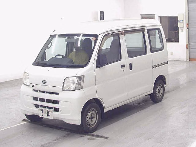 TOYOTA PIXIS VAN