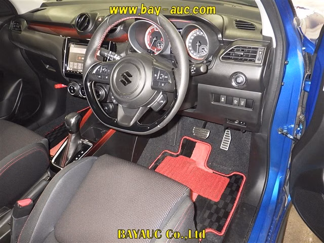 SUZUKI SWIFT
