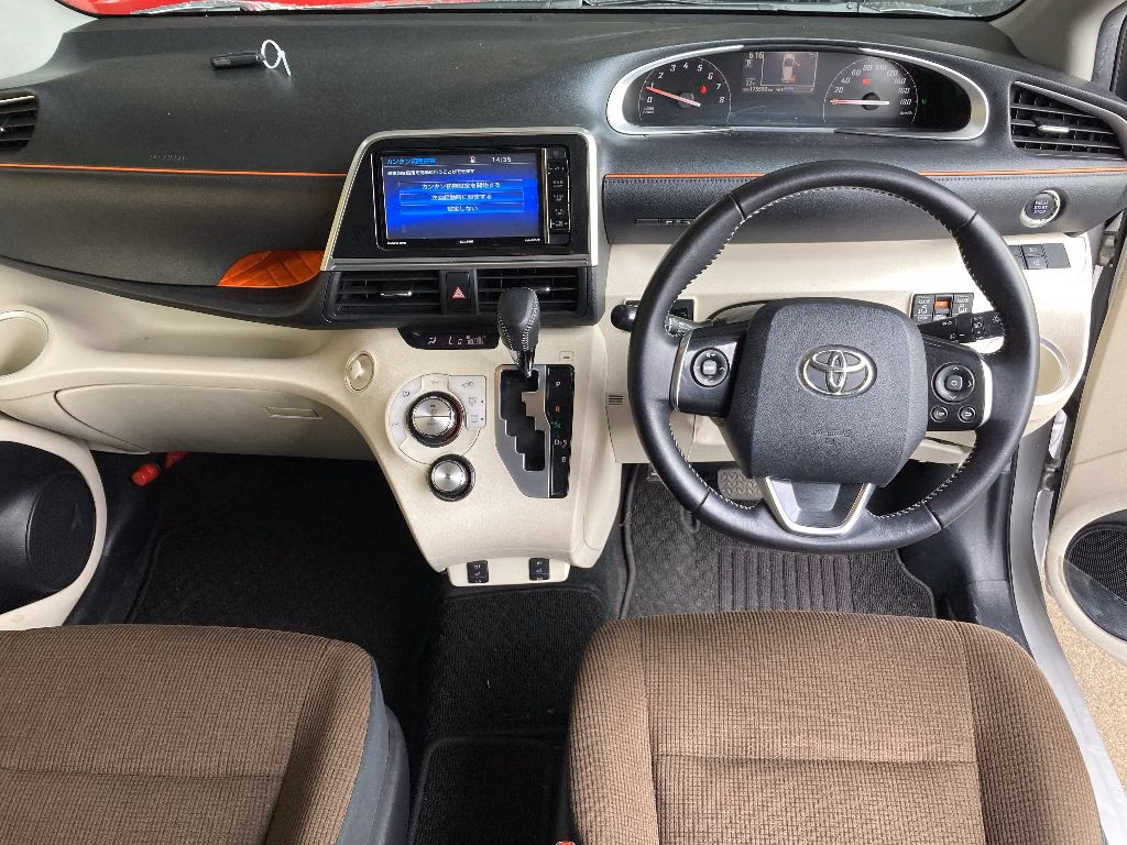 TOYOTA SIENTA