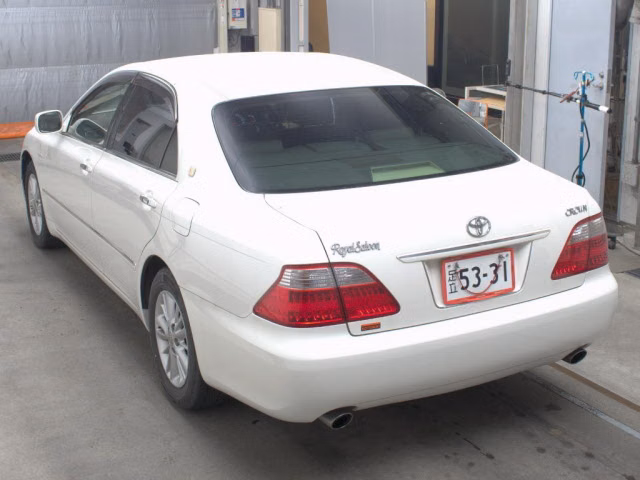 TOYOTA CROWN