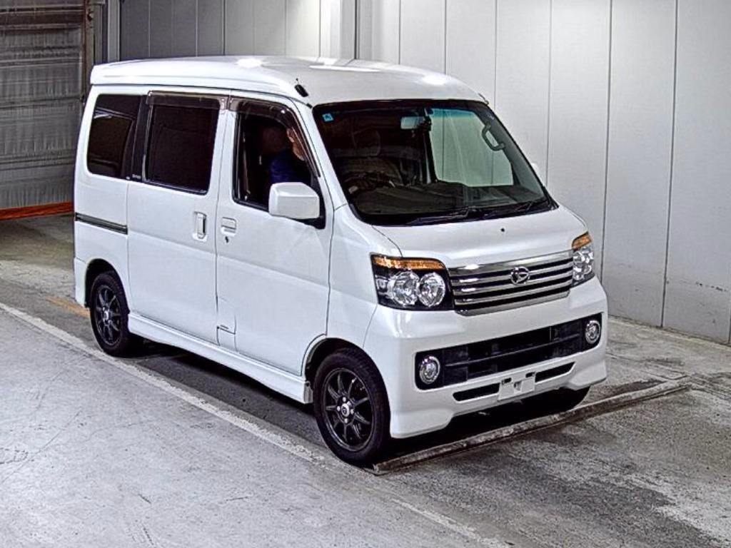 DAIHATSU ATRAI
