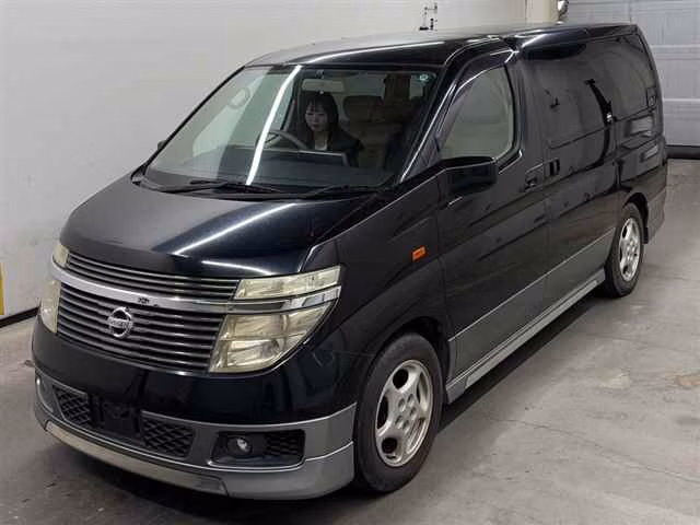 NISSAN ELGRAND