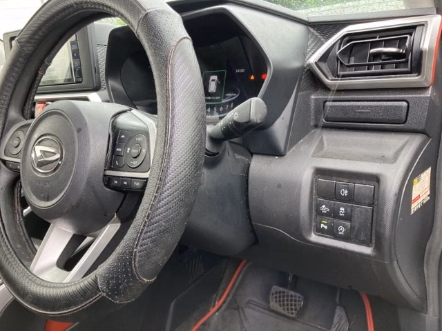 DAIHATSU ROCKY