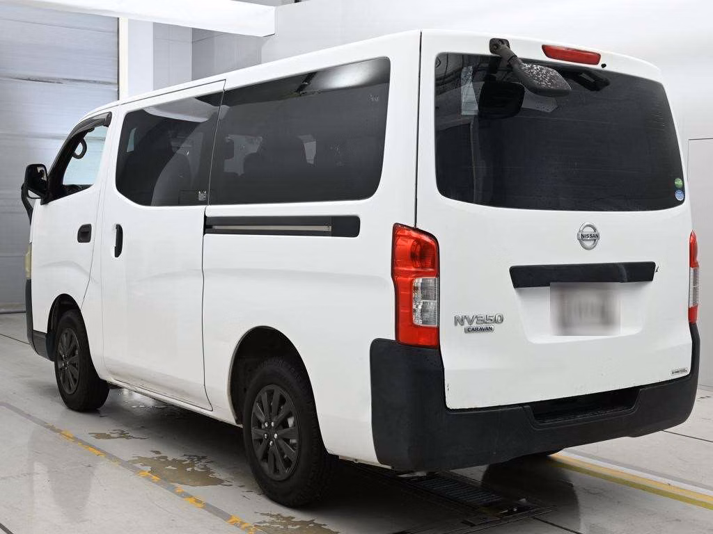 NISSAN NV350 CARAVAN