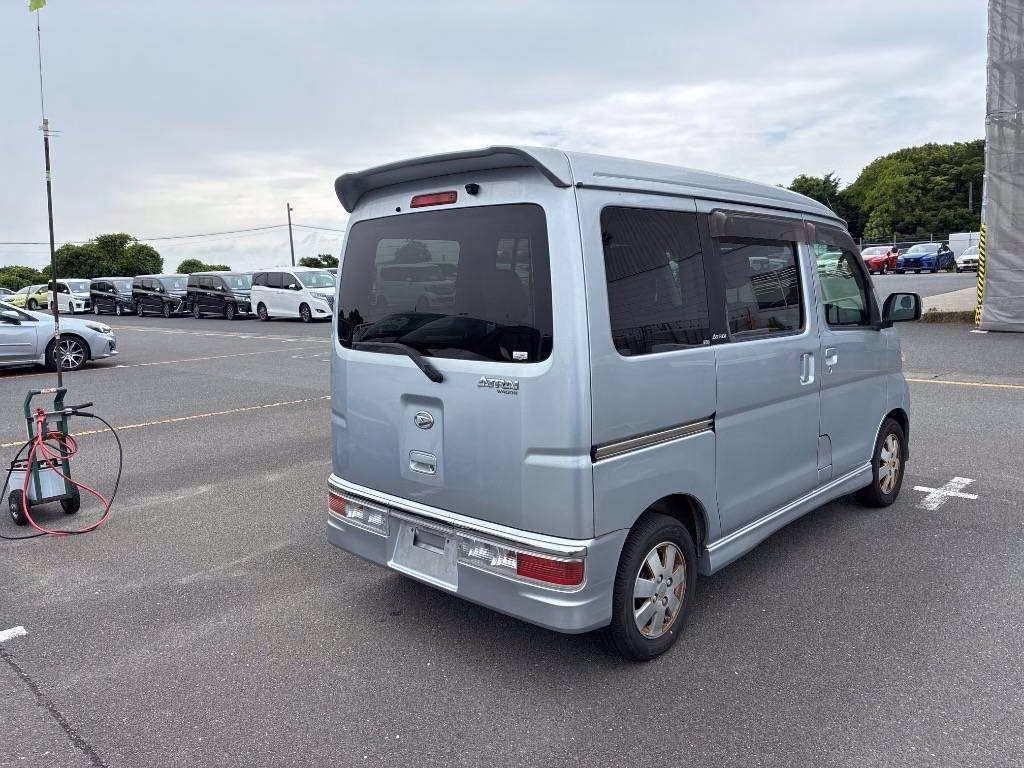 DAIHATSU ATRAI