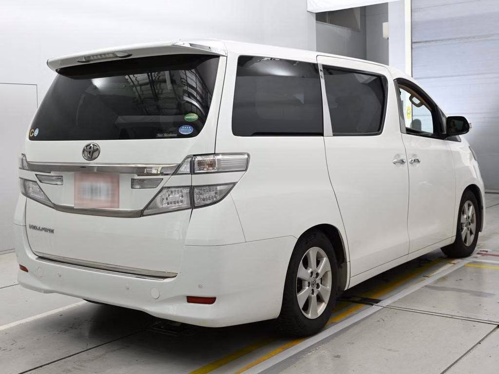 TOYOTA VELLFIRE