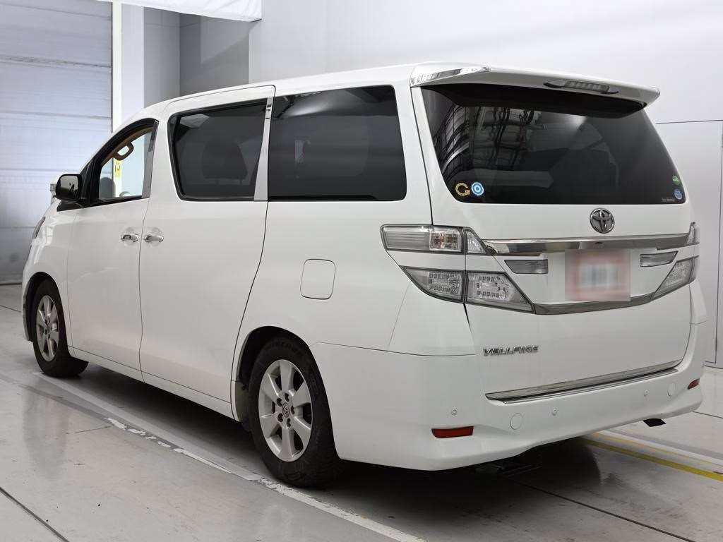 TOYOTA VELLFIRE
