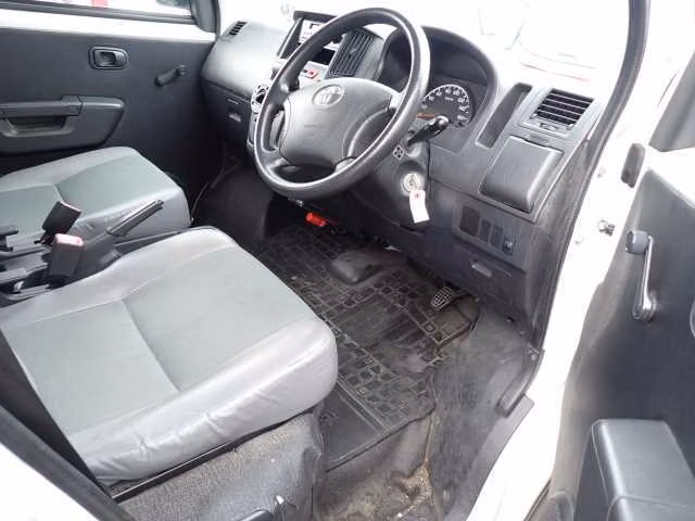 TOYOTA LITE ACE