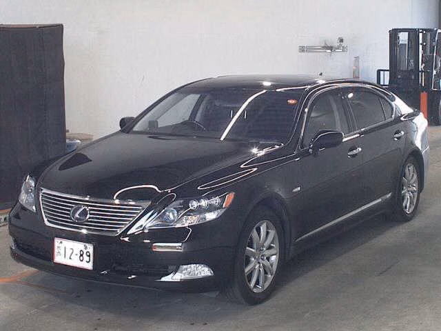 LEXUS LS600H