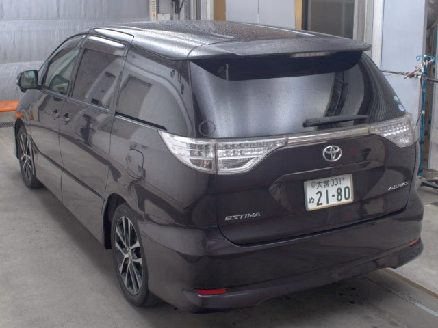 TOYOTA ESTIMA