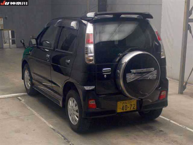 DAIHATSU TERIOS KID