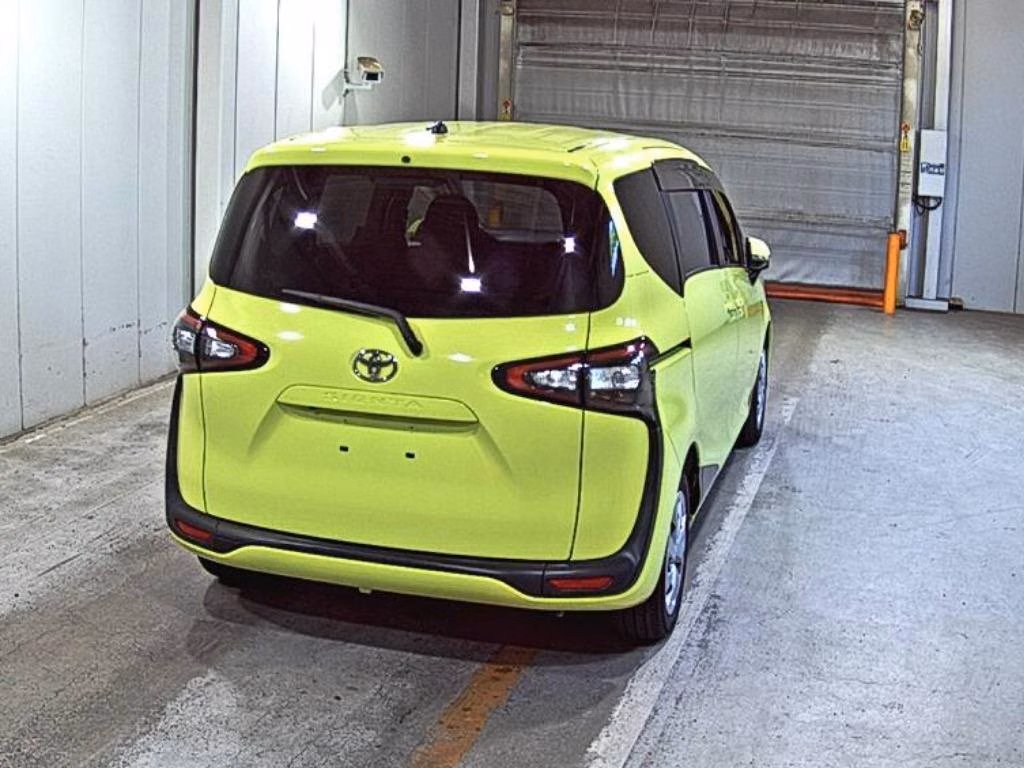TOYOTA SIENTA