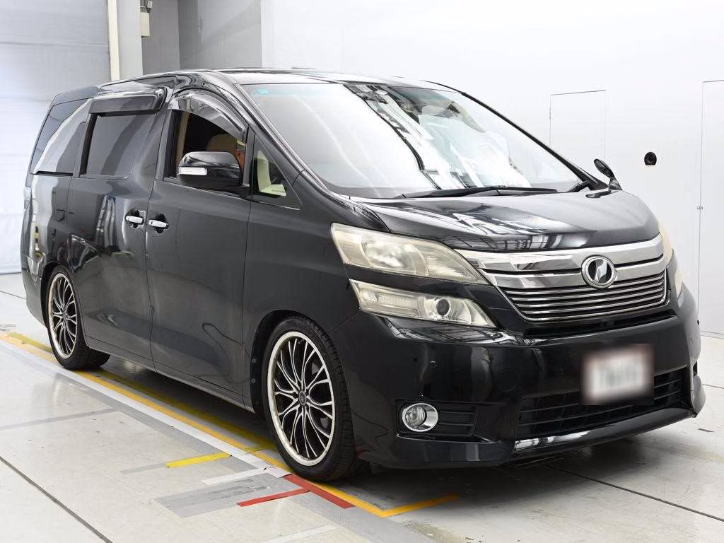 TOYOTA VELLFIRE