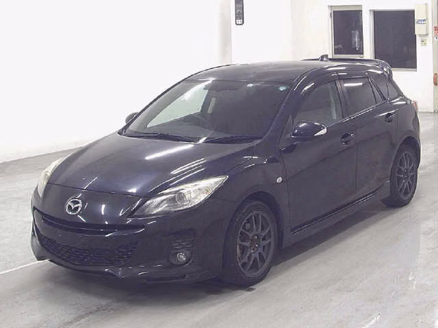 MAZDA AXELA