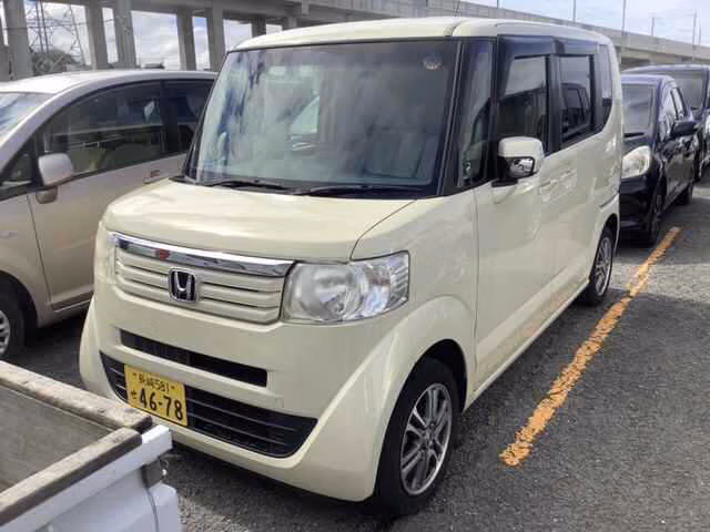 HONDA N-BOX