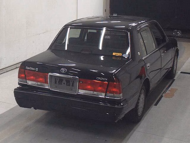 TOYOTA CROWN