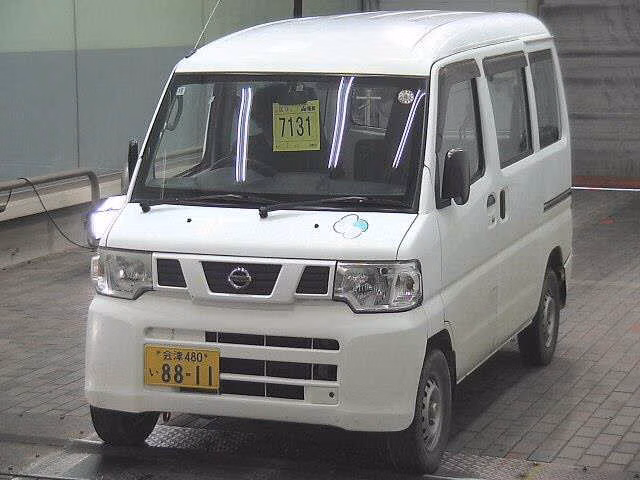 NISSAN NV100 CLIPPER