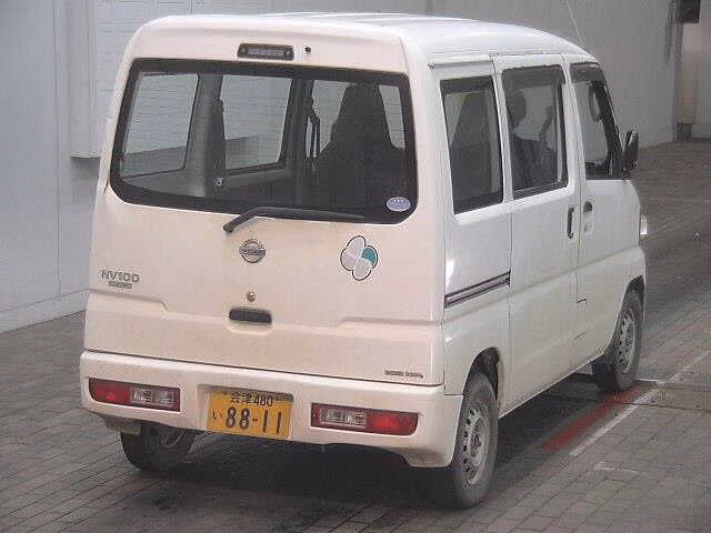 NISSAN NV100 CLIPPER