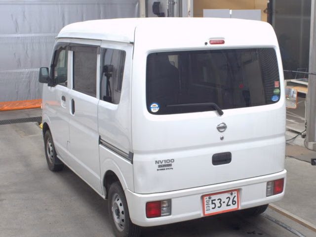 NISSAN NV100 CLIPPER