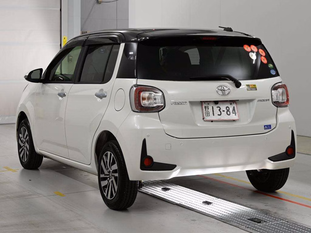 TOYOTA PASSO