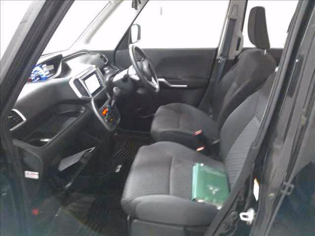 MITSUBISHI DELICA D:2