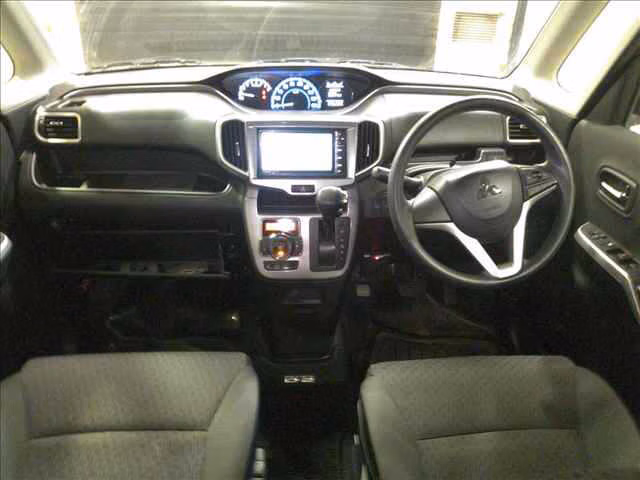 MITSUBISHI DELICA D:2