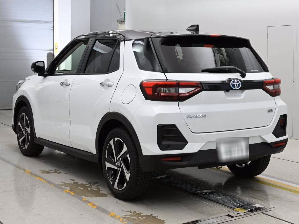 TOYOTA RAIZE