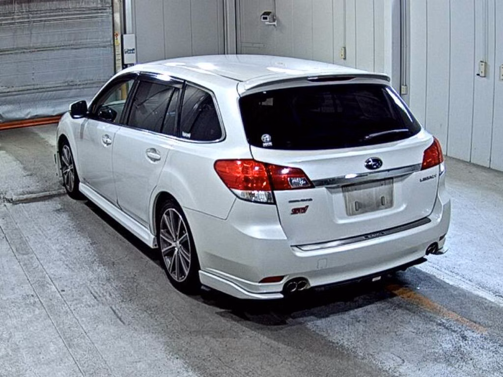SUBARU LEGACY