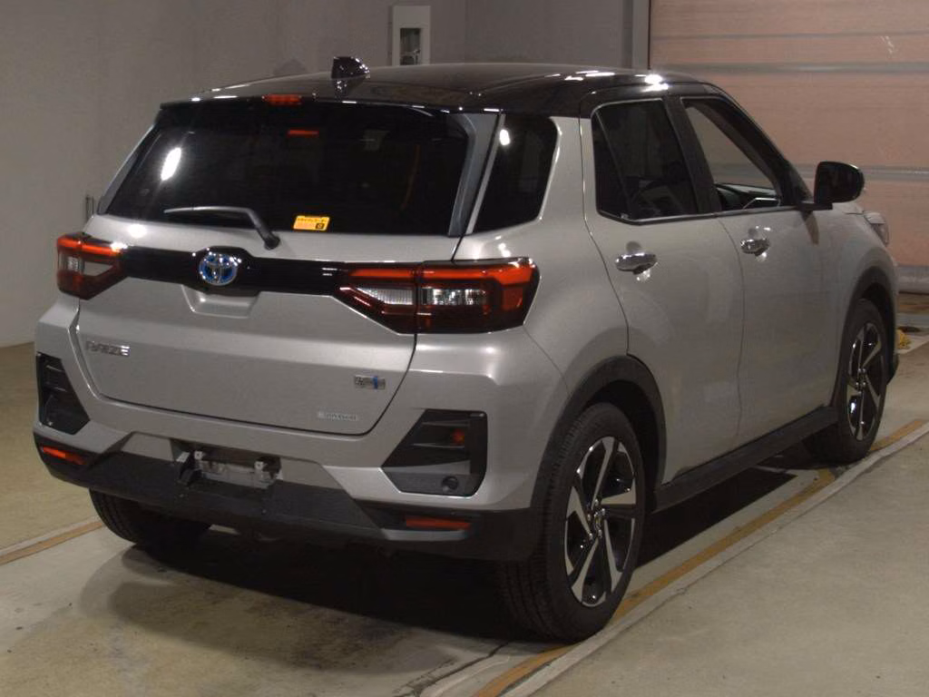 TOYOTA RAIZE