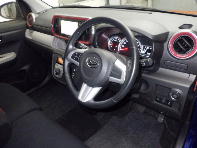 DAIHATSU BOON