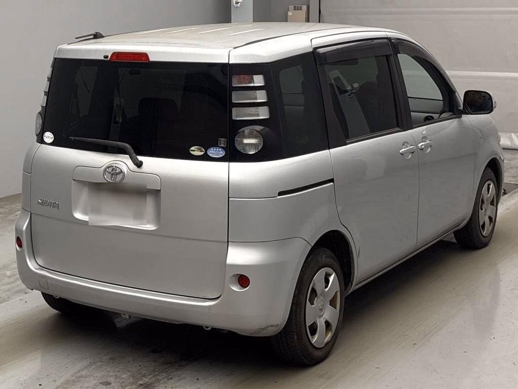 TOYOTA SIENTA