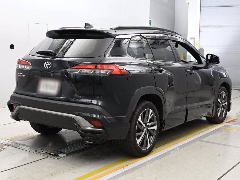 TOYOTA COROLLA CROSS