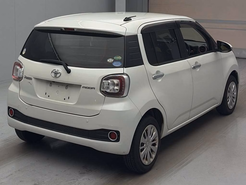 TOYOTA PASSO