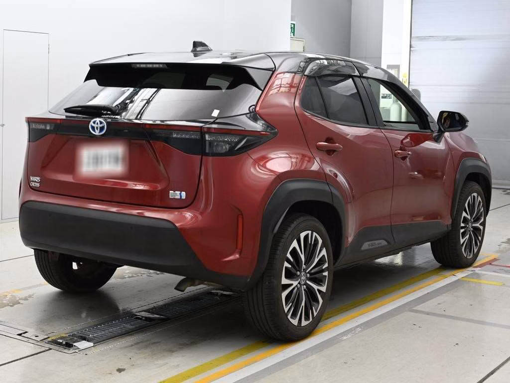 TOYOTA YARIS CROSS