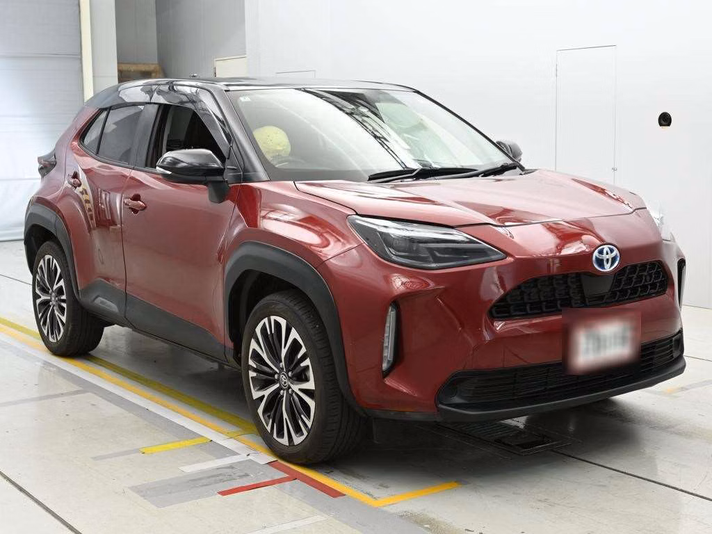 TOYOTA YARIS CROSS